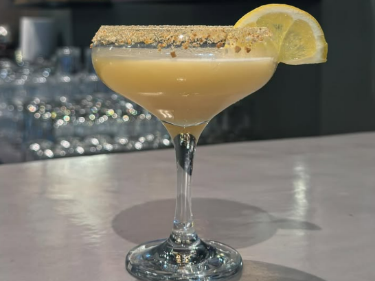 Reservation: Άσπρο Πάτο Drinks –  ΑΣΠΡΟ ΠΑΤΟ Μπαρ Εστιατόριο Καστοριά